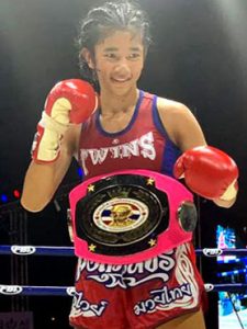 female muay thai fighter